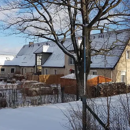 Apartizer Swieradow Zdroj 公寓